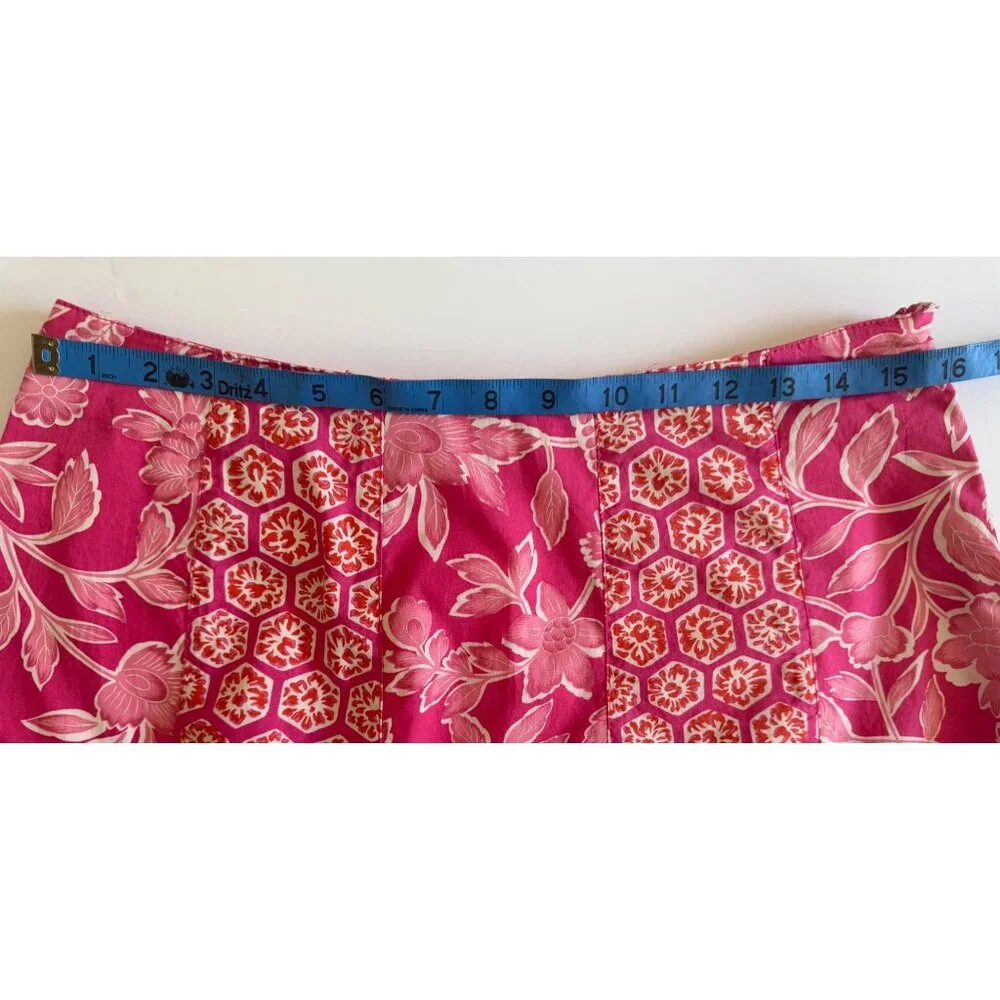 Floral Pink A-Line Skirt With Honeycomb Pattern By A.M.I. Size 10 Cotton & Spand